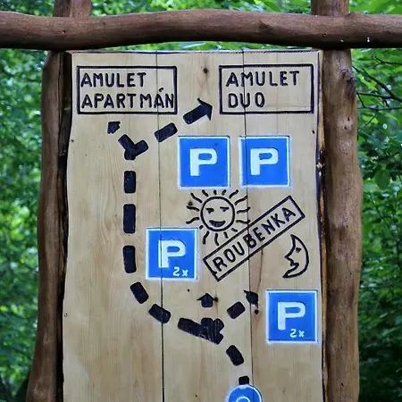 Roubenka Amulet شقة Hrubá Skála